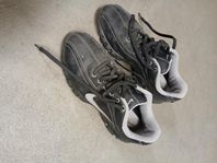 Golfskor, Nike