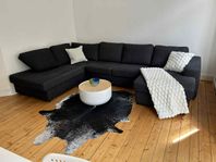 Älskad stor soffa till salu pga flytt 