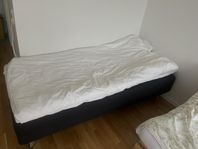 Säng bortskänkes