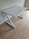 Skrivbord 120x72 