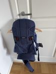 Bärsele av märket Babybjörn 