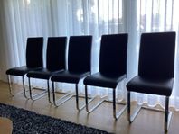 Stolar bortskänkes