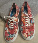 Vans sommar skor . Strl 36-37 .Nya