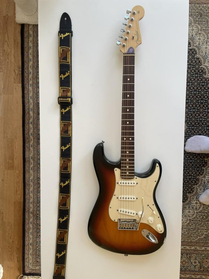 Fender Stratocaster