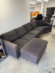 Stor soffa med fotpall
