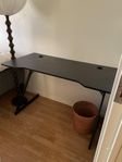 gamingbord och stol