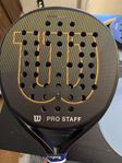 Padelrack - DoPadel Two och Wilson pro staff