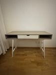Skrivbord