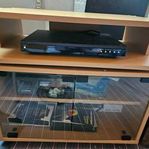 Tv-bänk