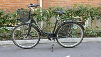 Svart Damcykel 28 tum 3 vxl