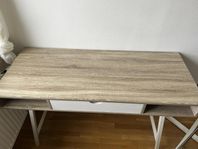 skrivbord