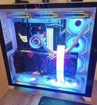 Gamingdator RTX 4080 / Ryzen 7 9800X3D / 64 GB RAM 