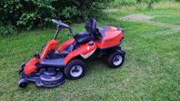 Husqvarna R 214 TC åkgräsklippare