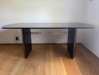 Matbord/Skrivbord i Granit