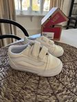 Finaste Vans old skool, nya i kartong