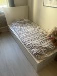 säng 90x200