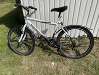 Mountainbike Reactor Bikes