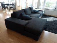 Stor och rymlig soffa – 318 cm bred