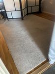 Stor beige skön matta