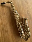 Altsaxofon i bra skick.
