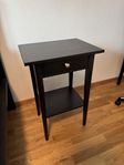 Hemnes nattduksbord 