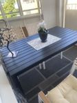 svart bord