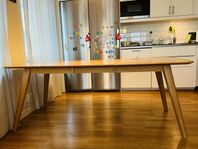 Extendable Mio Dining Table