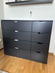 Nordli byrå med 8 lådor