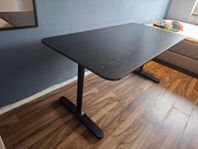 Skrivbord  Bekant från Ikea 160x80 cm