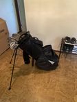 Golf bag med fullt set spalding klubbor(förutom putter)