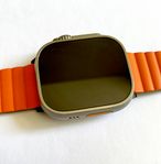 Apple Watch Ultra 49mm Titanium Case
