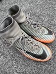 Nike fotbollsskor 