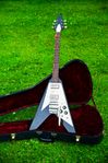 Cs gibson flying V -67