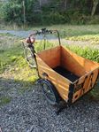 Lådcykel med el som behöver kärlek