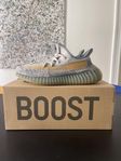 Yeezy 350v2 Israfil US9 ( 42 2/3 ) som nya