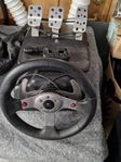 Logitech G25 ratt med pedaler