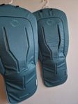 2 x Bugaboo seatliner, sittdyna, petrol