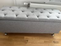 Sittbänk/förvaring från Mio 