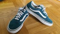 Vans Old Skool  ​​​​​​​skor  i stl 35 . Unisex