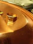 18 karat äkta Guld klack Ring med en liten Diamant 