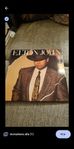 Elton John-Breaking hearts, 1984. Vinyl.