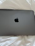 MacBook Pro 2019 13,1''
