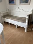 kökssoffa/ Bortskänkes