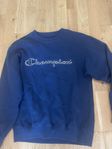 Champion sweatshirt storlek XSmall bra skick