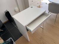 skrivbord Ikea Micke