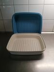 Tupperware 