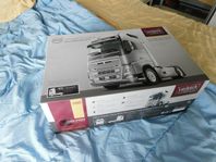 Verkerk Volvo FH16-750 Modellbyggsats i Skala 1/14