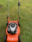 Gräsklippare Husqvarna med Briggs&Strattion motor 