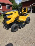 Trädgårdstraktor Cub Cadet XT1 
