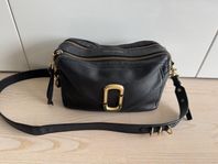 Marc Jacobs Softshot 27